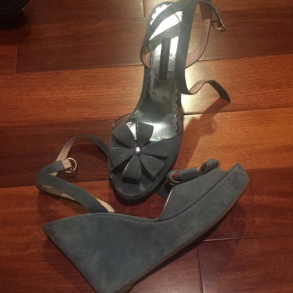 Marc Jacobs blue suede wedge sandals - Picture 2 of 8